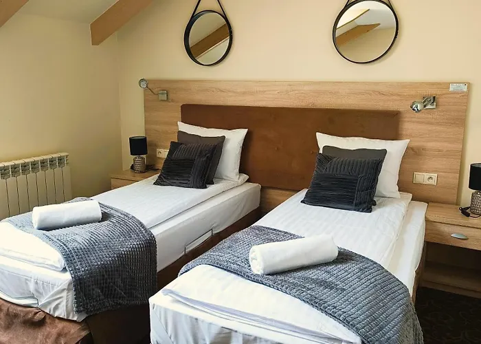 Hotel Goscinne Restauracja U Kusia *